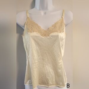 2 Vintage Vanity Fair Dainty Silky Tank Fairy Hippie Festival Night Sexy Glamor